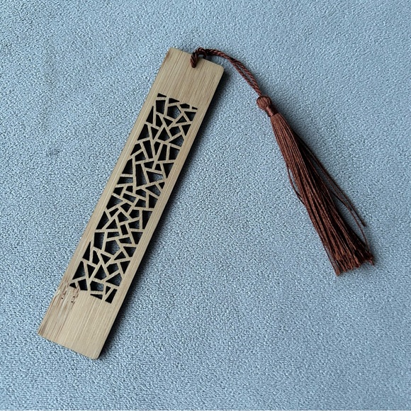 Wooden Bookmark with Brown Tassel ~ Geometric Design Cutout ~ Brand New! - Picture 3 of 6